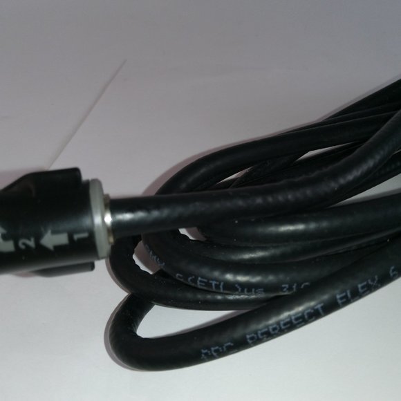 Comcast PPC Perfect Flex 6 Series 18 AWG Co-Axial Cable Male to Male 10ft - #2 - Picture 3 of 5